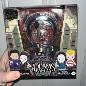 The Addams Family Polly Pocket Playset